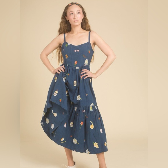 Samantha Pleet Dresses & Skirts - Samantha Pleet dress size 12 embroidered navy